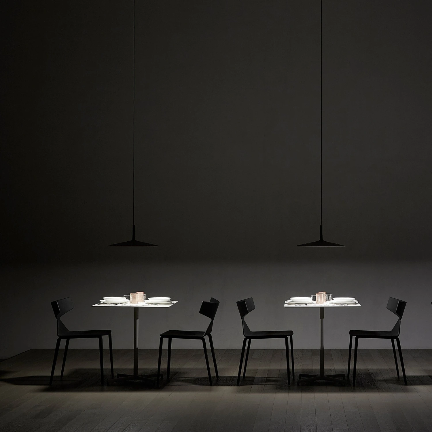 Aplomb Large Pendant Lamp By Foscarini 5 Aplomb Large Pendant Lamp By Foscarini - Image 5