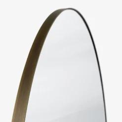 Amore Mirror, Circular SC49 By &Tradition -Finest Furniture Shop Amore SC49 Close up 21515430 4408 43f4 8746 2c8b2b3dd72a