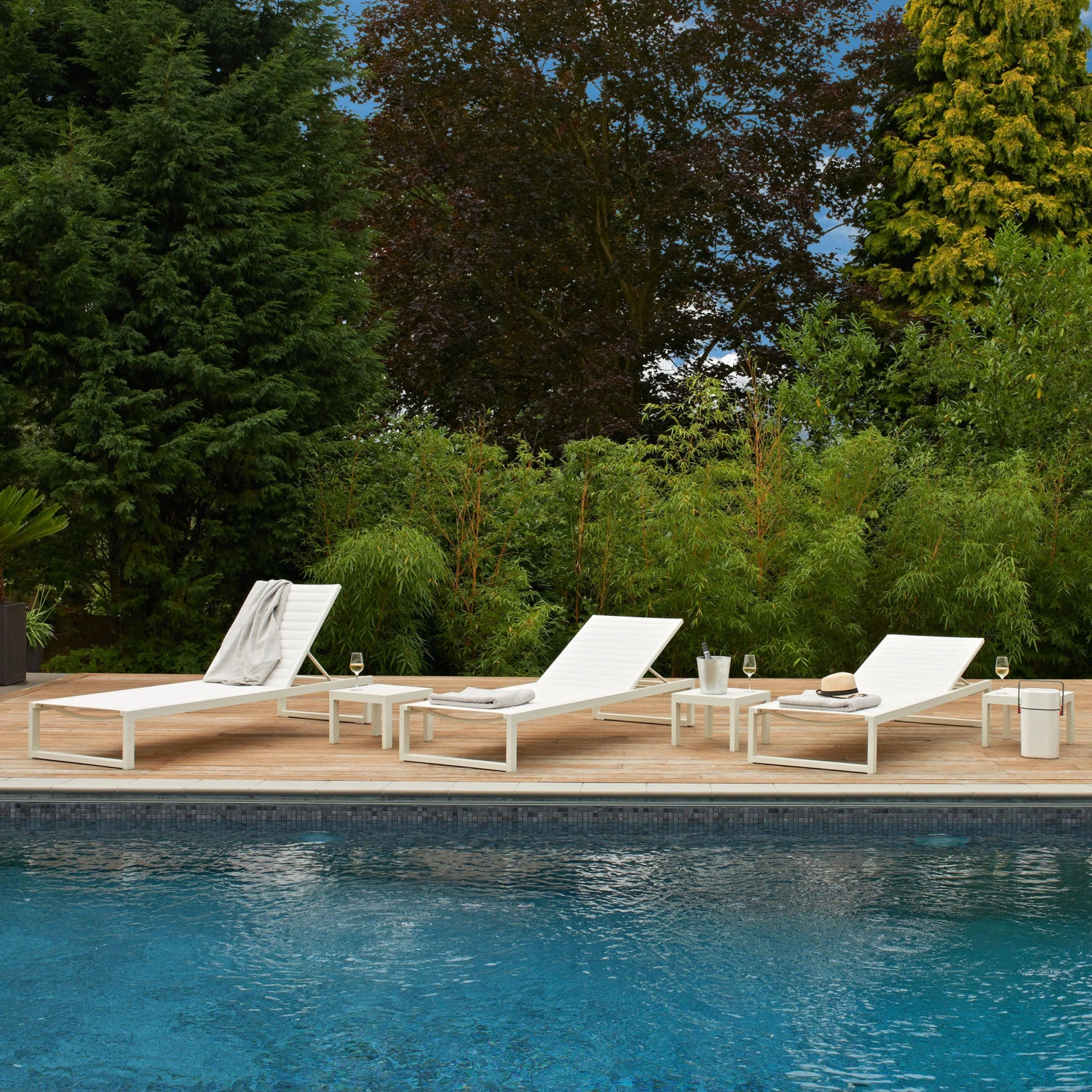 Eos Sun Lounger By Case 8 Eos Sun Lounger By Case - Image 8