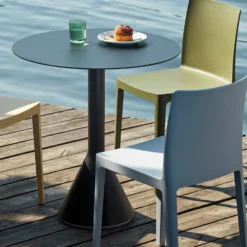 Palissade Cone Table Round By Hay -Finest Furniture Shop ElementaireChairbluegrey ElementaireChairolive PalissadeConeTableanthracite Tinttumblergreen