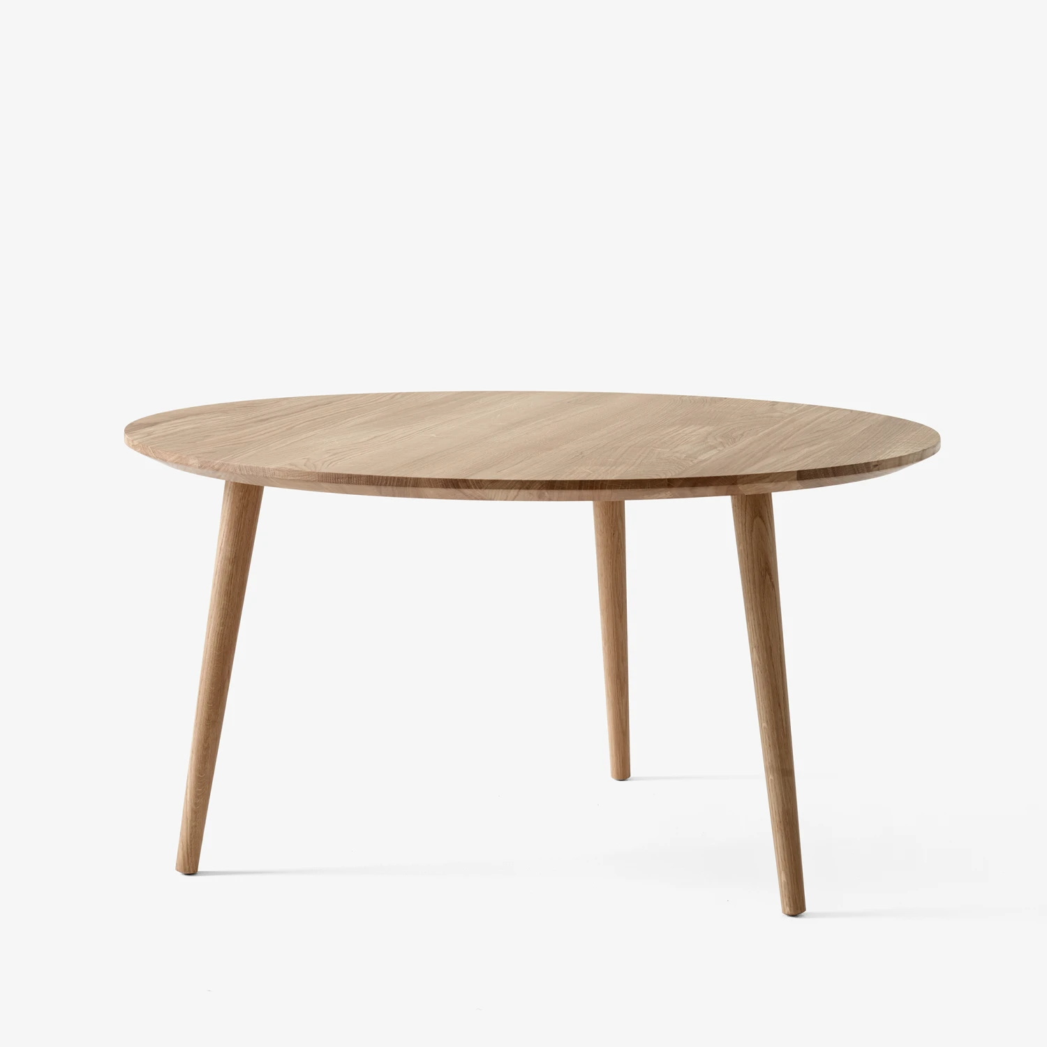 In Between Lounge Table SK15 By &Tradition 1 In Between Lounge Table SK15 By &Tradition