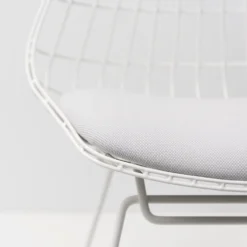 Wire Chair SM05 By Pastoe -Finest Furniture Shop Kopie van pastoe SM05 white detail