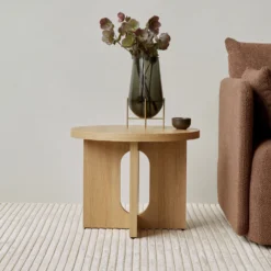 Houkime Rug By Nina Bruun For Menu -Finest Furniture Shop MENU Offset Sofa Loose Cover Androgyne Side Table O50 Houkime Rug Echasse Vase NNDW 1