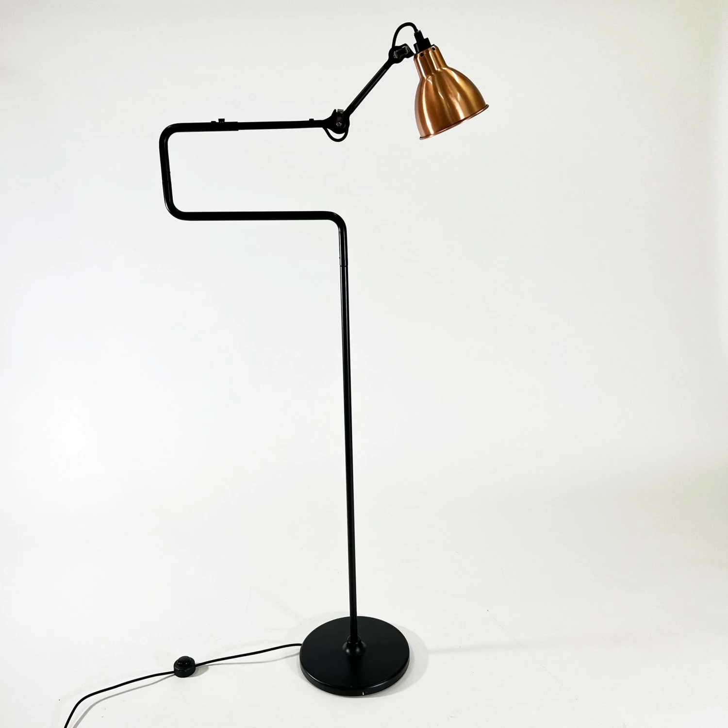 Clearance Lampe Gras N°411 Floor Lamp / Black With Copper Shade By La Lampe Gras 1 Clearance Lampe Gras N°411 Floor Lamp / Black With Copper Shade By La Lampe Gras