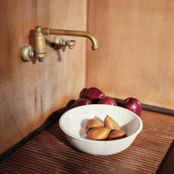 Raami Serving Bowl By Iittala -Finest Furniture Shop RaamiServingBowlLifestyle