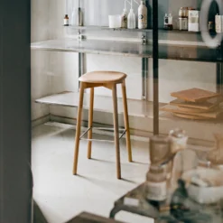 Soft Edge 82 Bar Stool By Hay -Finest Furniture Shop SoftEdge32BarStoolhigh H75 wblacqueroakbase Seatwblacqueroak