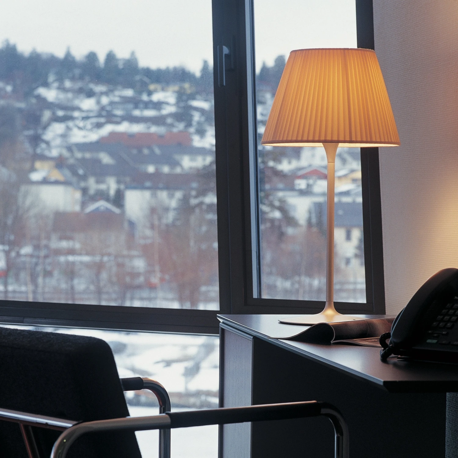 Romeo Soft Table Lamp By Flos 3 Romeo Soft Table Lamp By Flos - Image 3